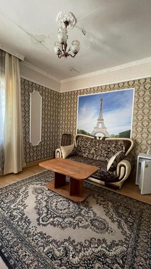 Rosa Roze Luxe House Ξενοδοχείο Karagandy Εξωτερικό φωτογραφία